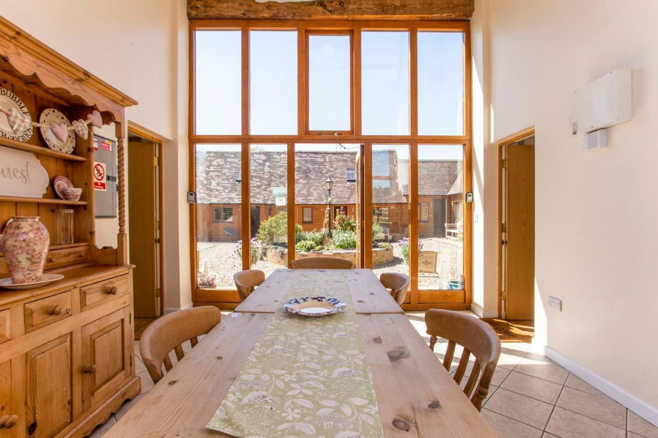 Bridge Farm Holiday Cottages Honeybourne Buitenkant foto