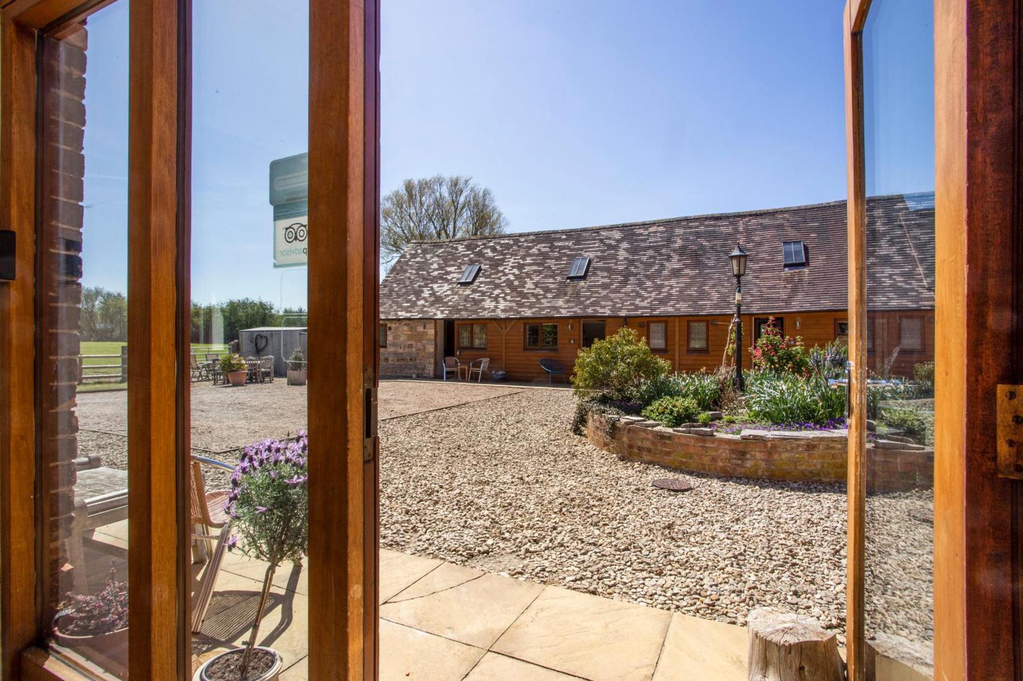 Bridge Farm Holiday Cottages Honeybourne Kamer foto